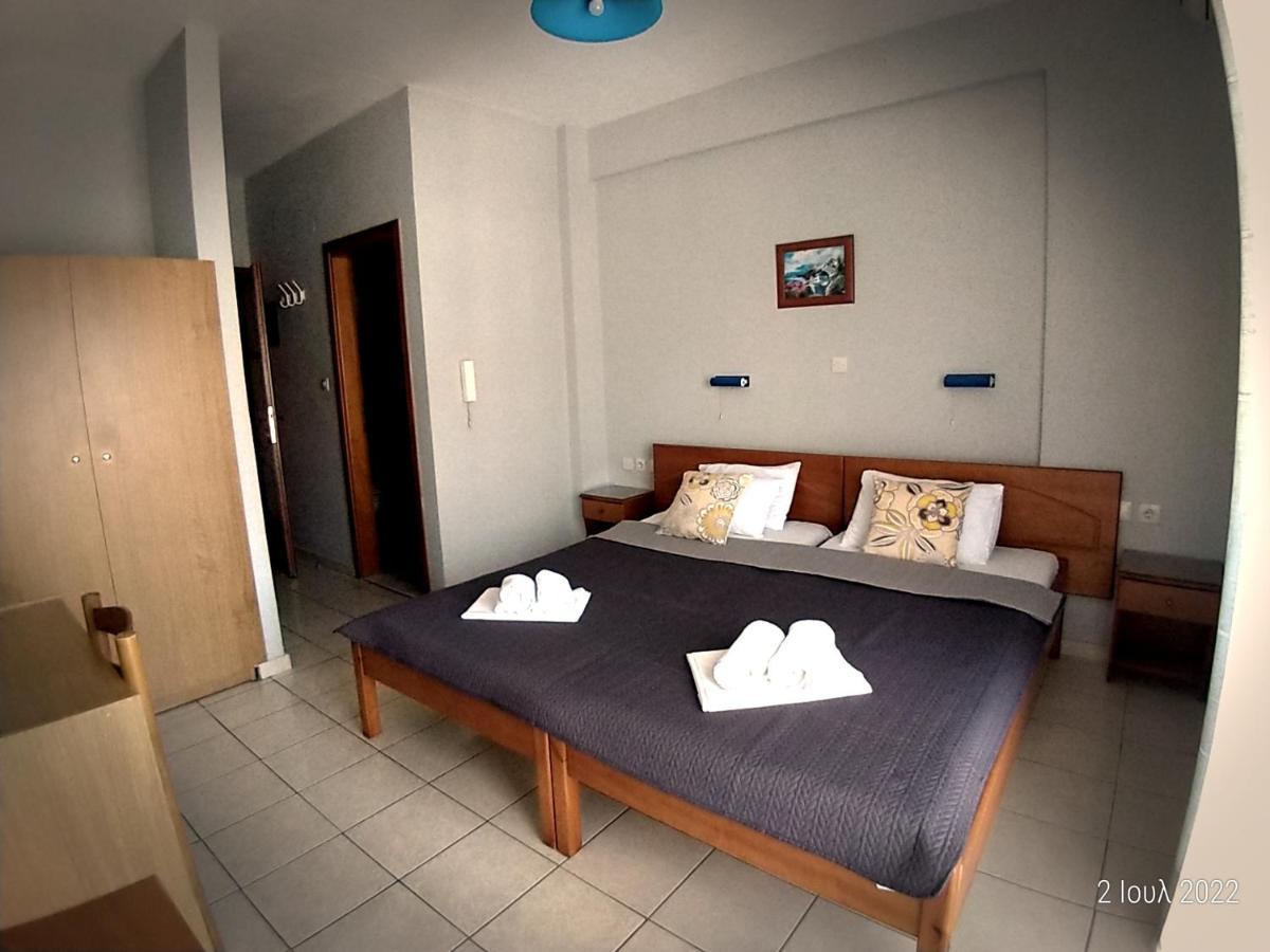 Adonis Apartments Paralía エクステリア 写真
