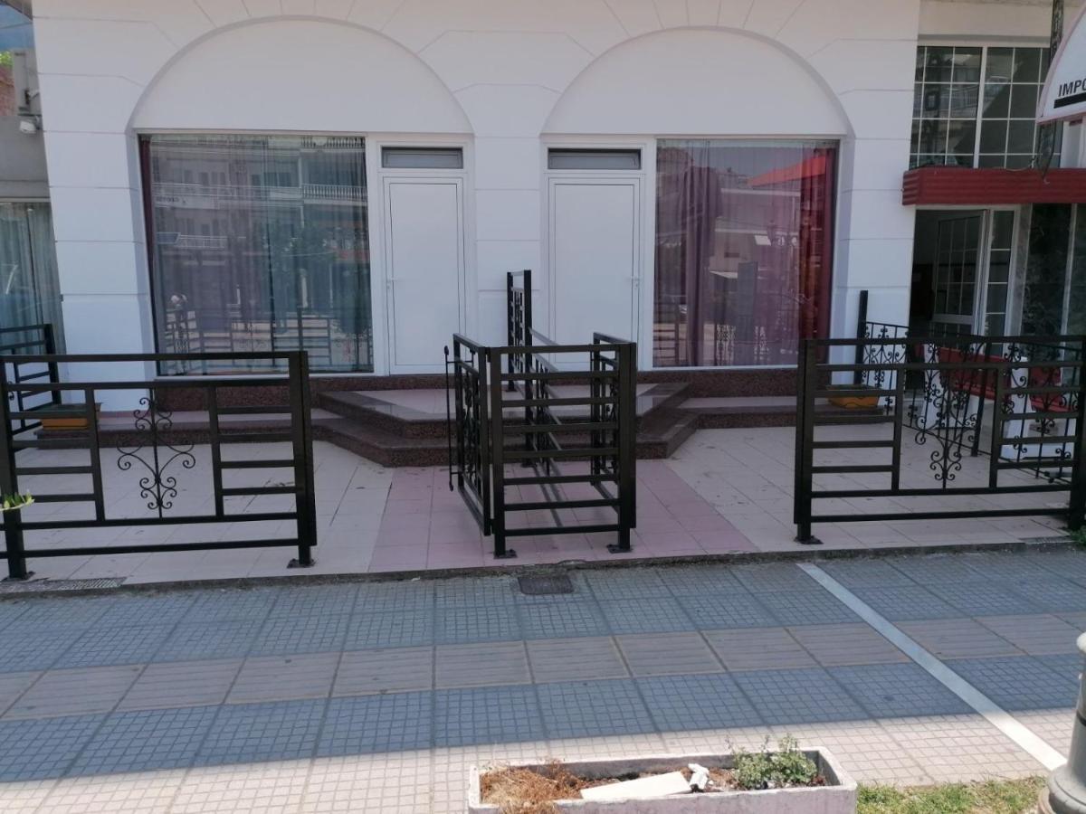Adonis Apartments Paralía エクステリア 写真