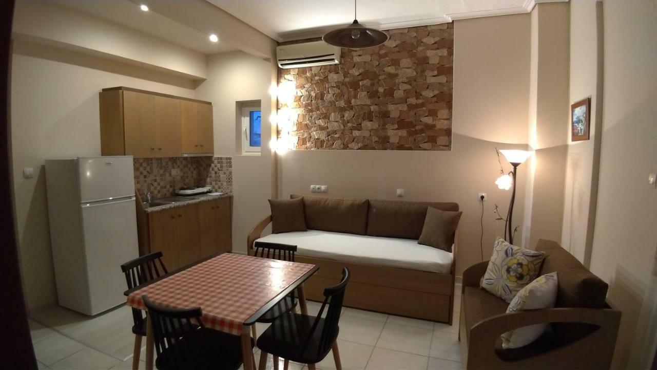 Adonis Apartments Paralía エクステリア 写真